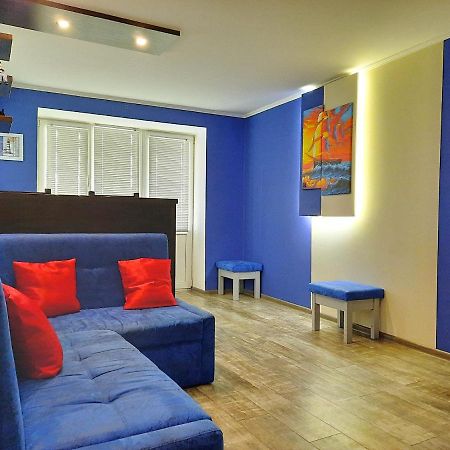 Sea Style - Сеть Апартаментов Alex Apartments Бесконтактное Заселение 24-7 폴타바 외부 사진