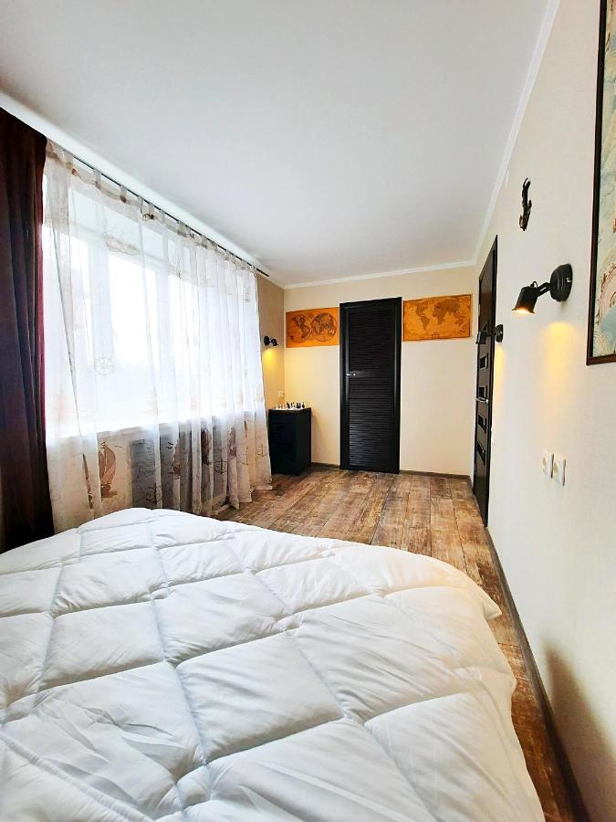 Sea Style - Сеть Апартаментов Alex Apartments Бесконтактное Заселение 24-7 폴타바 객실 사진